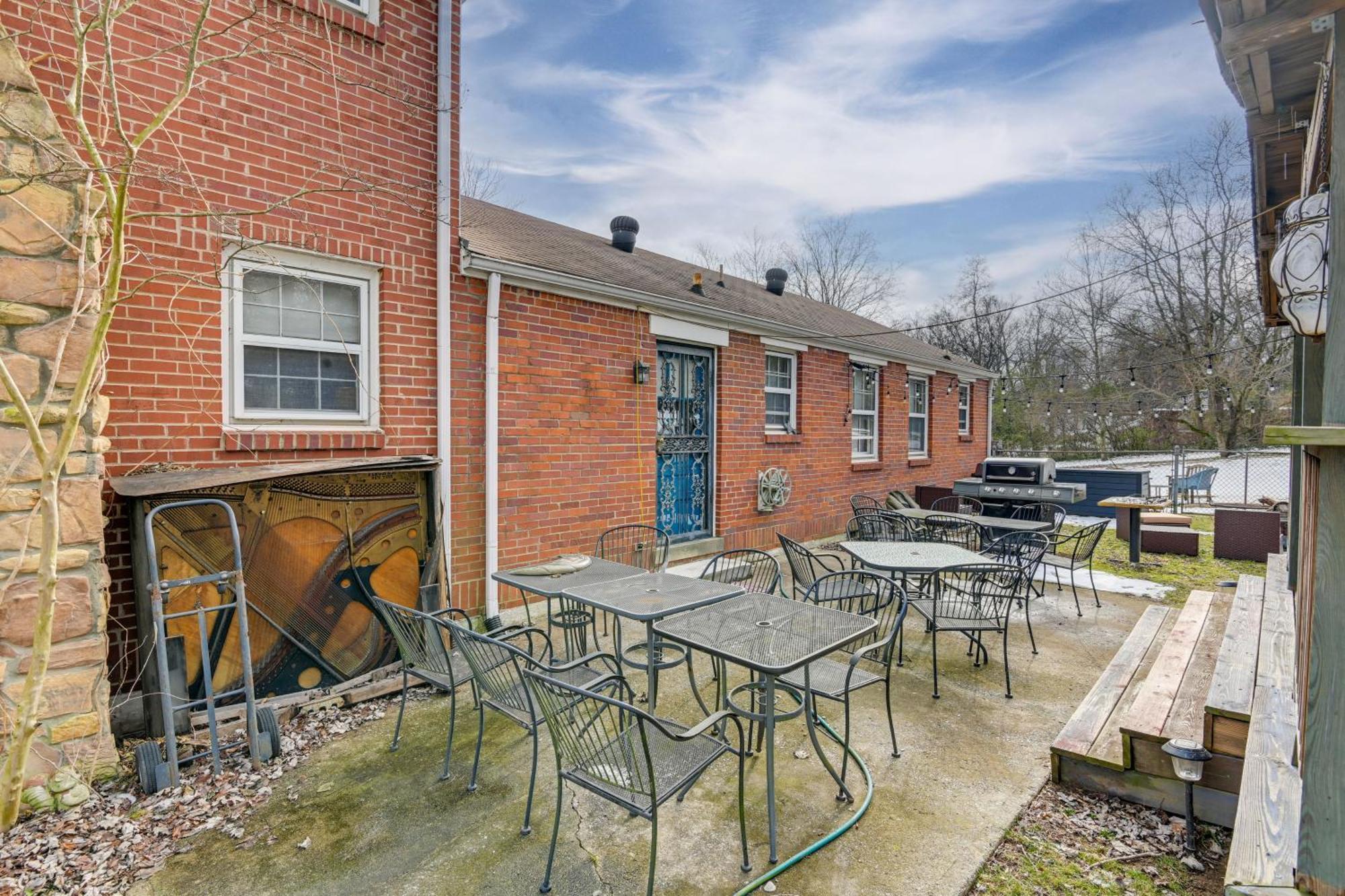 6 Mi To Downtown 70S-Themed Home In Nashville! Eksteriør bilde